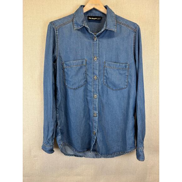 the kooples jeans Tops - Women's XS The‎ Kooples Jeans Willy Chambray button-up with flower buttons